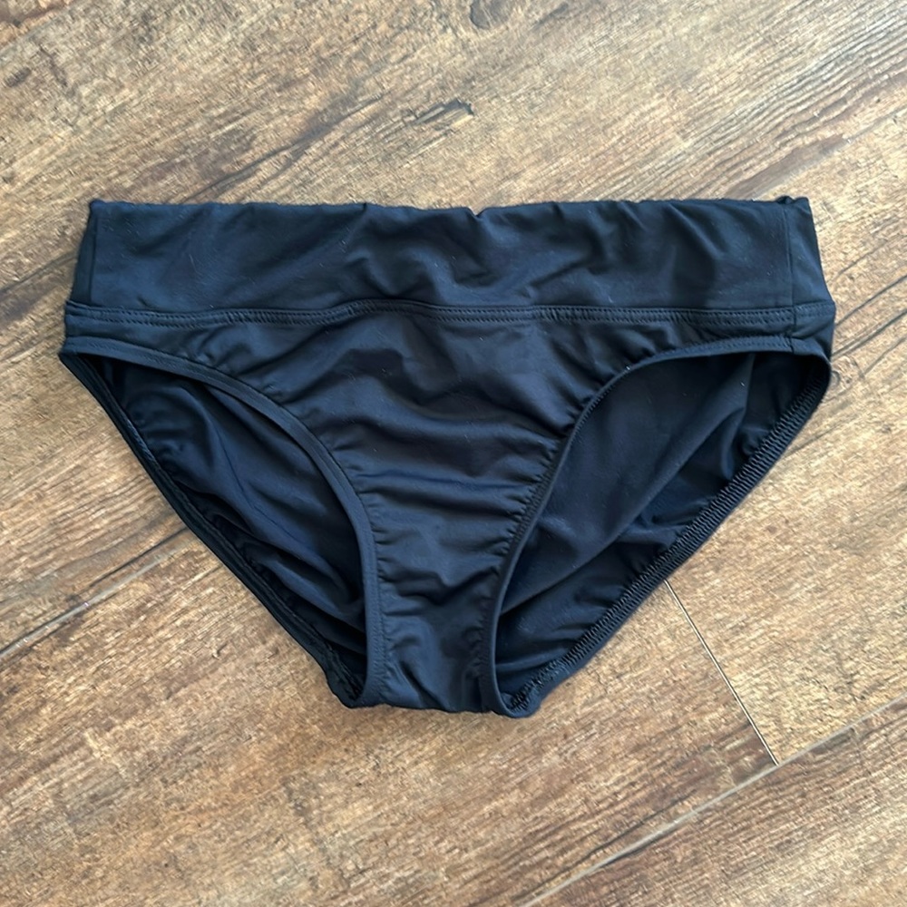 Land’s End women’s High Waisted Bikini Bottoms Sz 2 Black